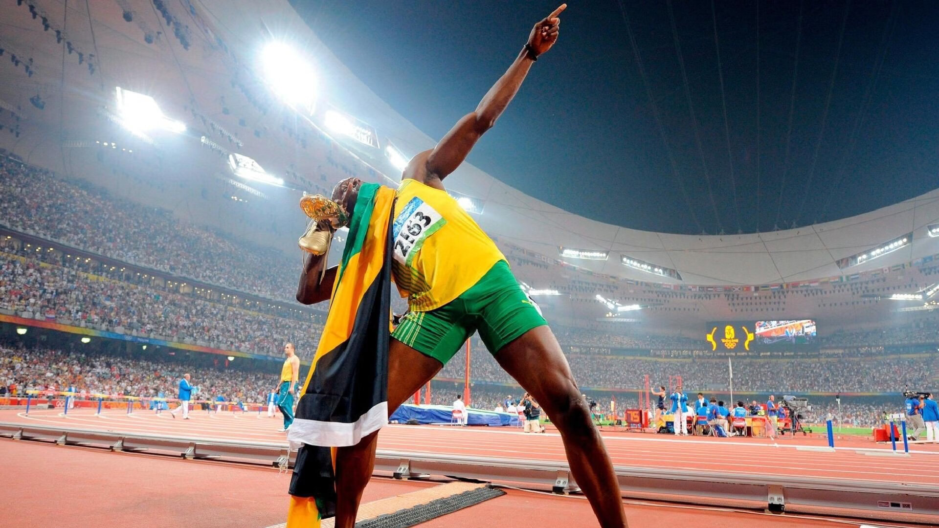 绿茵场上的F1之夜，当金玟哉末节超车接管比赛