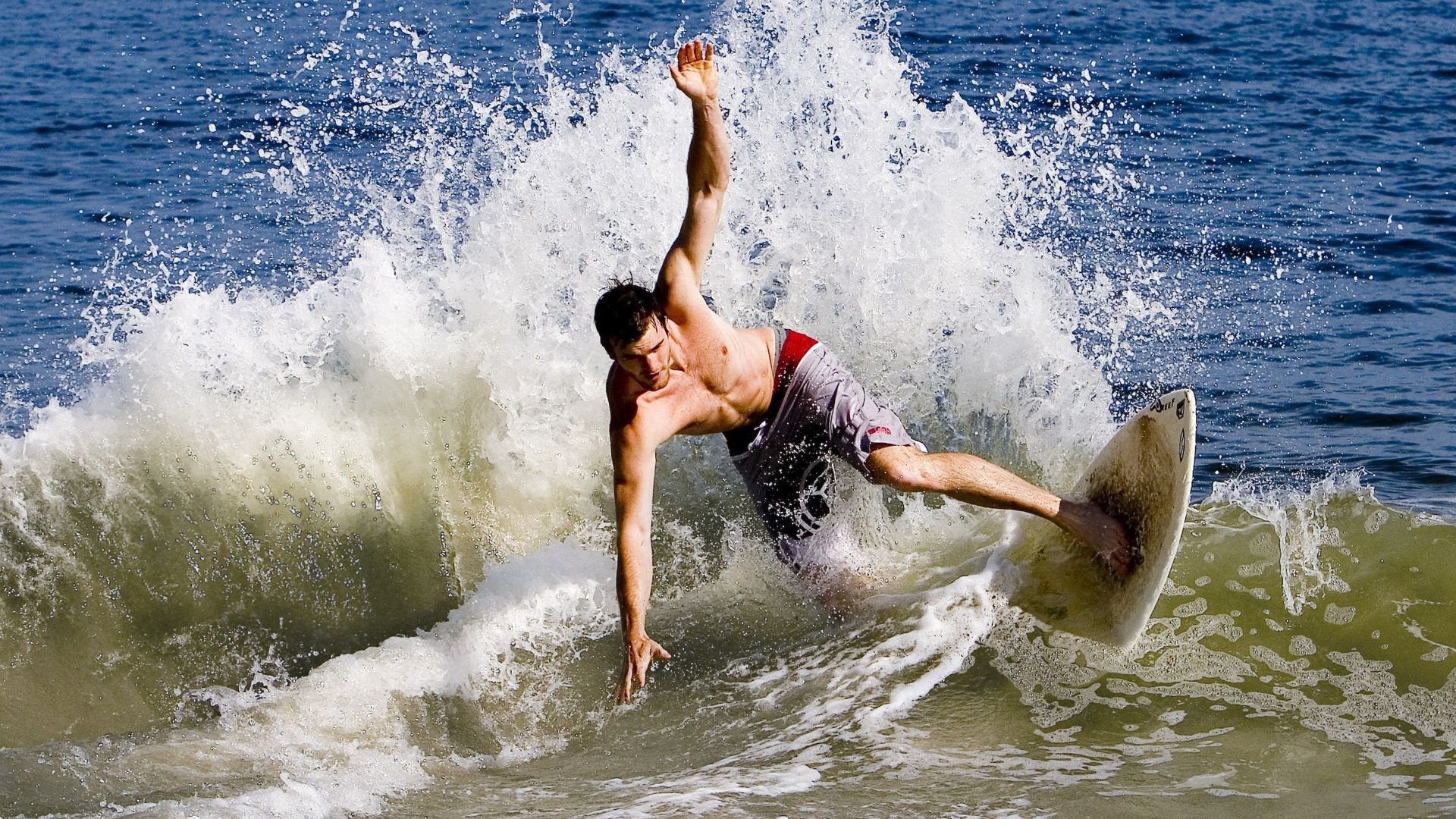 FB2026-当东方奇迹相遇，日本队绝杀德国与陈雨菲刷新纪录的双重启示