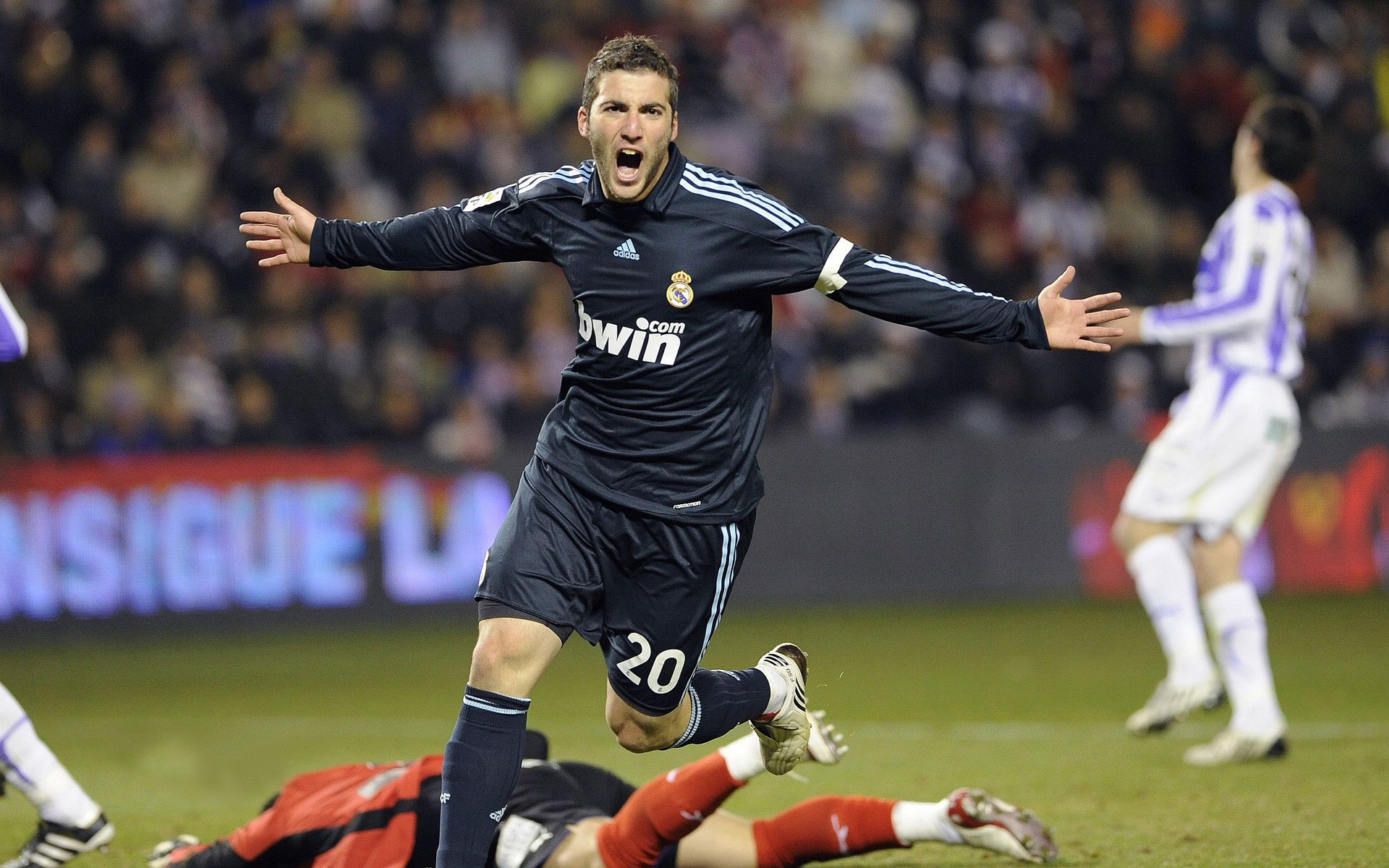 英超争冠焦点战启示录，奇才式连续得分如何压制凯尔特人式强敌