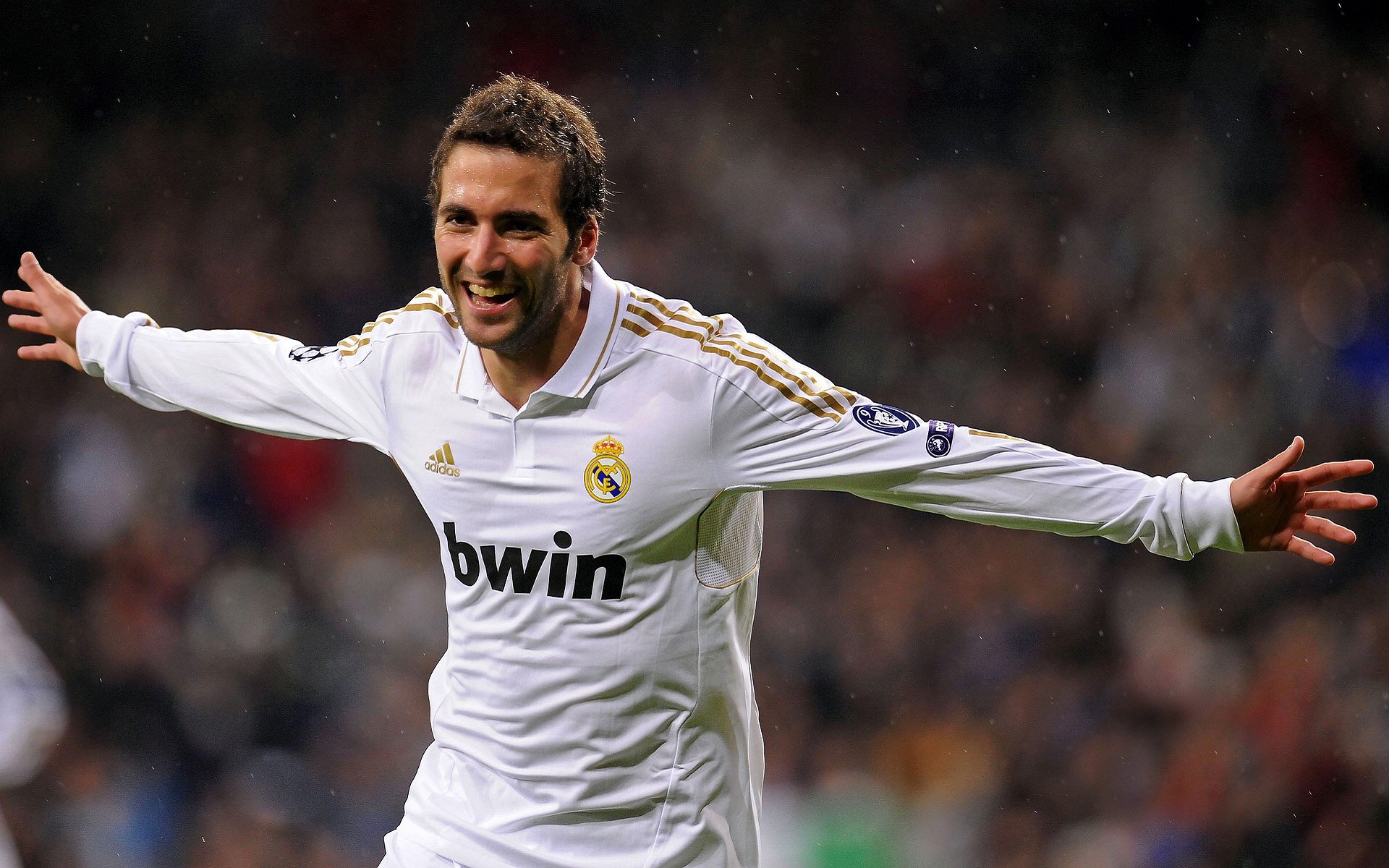 伯纳乌的异乡人，当哥斯达黎加的加勒比海风，吹散了比利时的红魔狂想